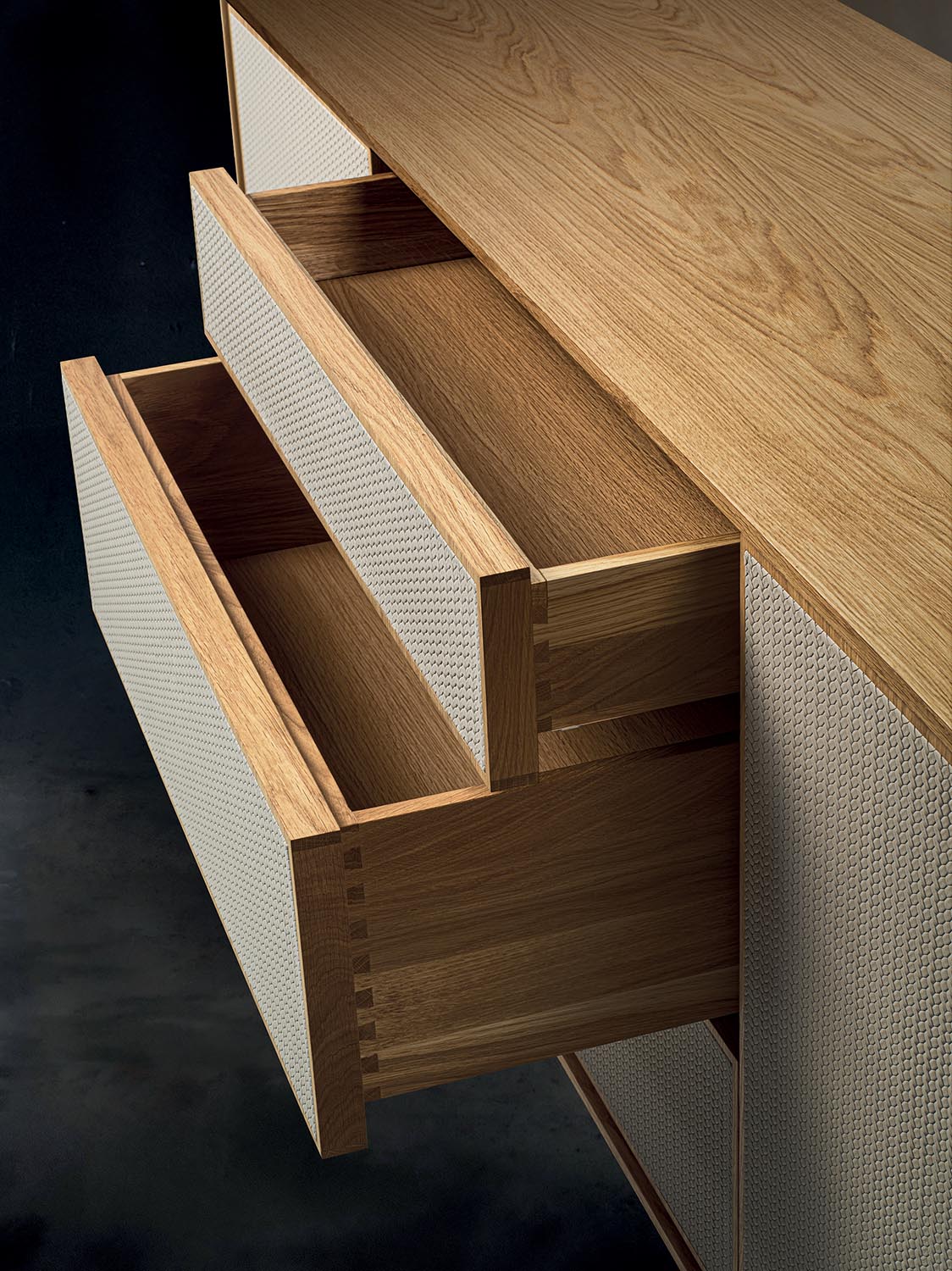 VELA SIDEBOARD 100+6 Gallery 17