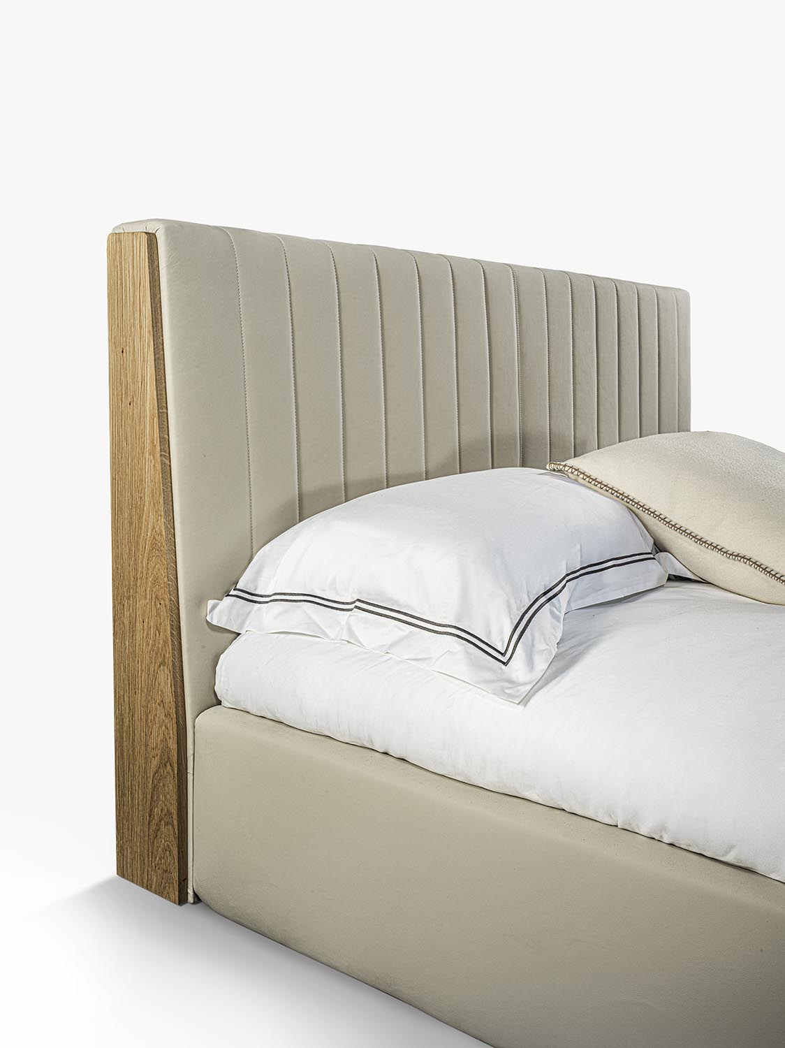 URCA BED Gallery 3